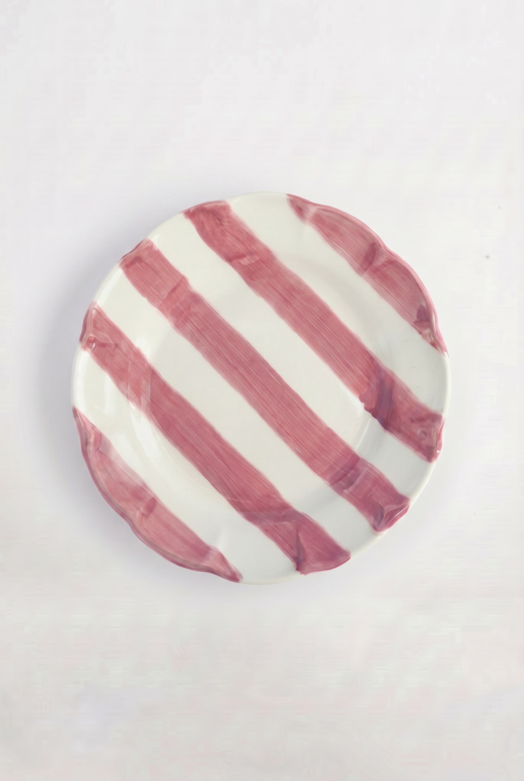 Set Due Piatti in Ceramica Righe Rosa - Slow Living, la Tavola in Stile Dolce Vita