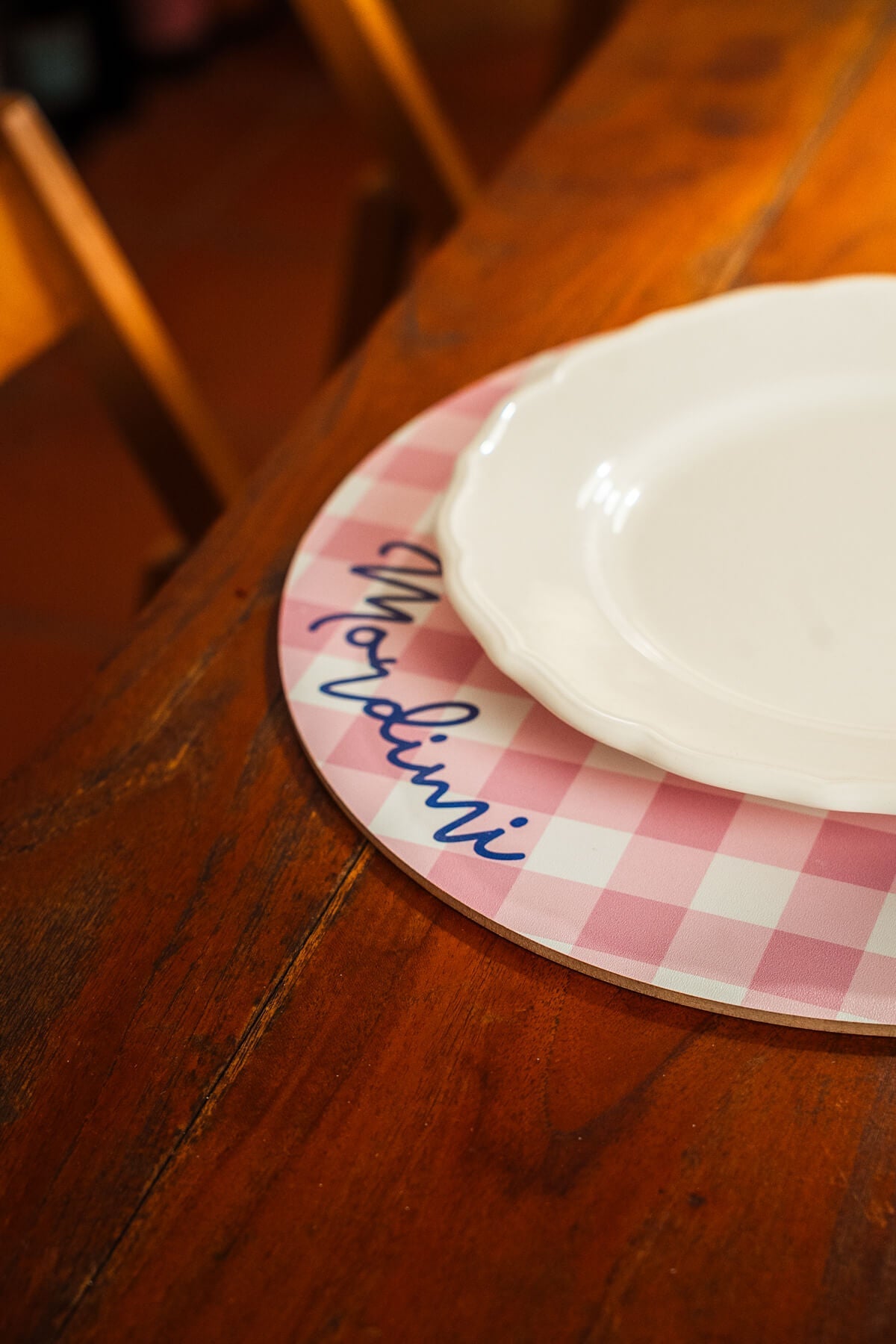 sottopiatto a quadretti mordimi mise en place